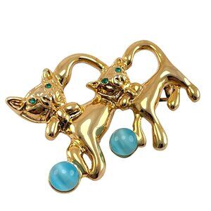 Vintage Gold Tone Cat Brooch With Turquoise Ball Two Cats Design
